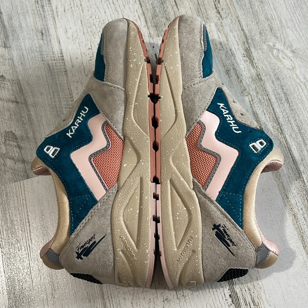Karhu Aria 95 Sneakers - Picture 9 of 11